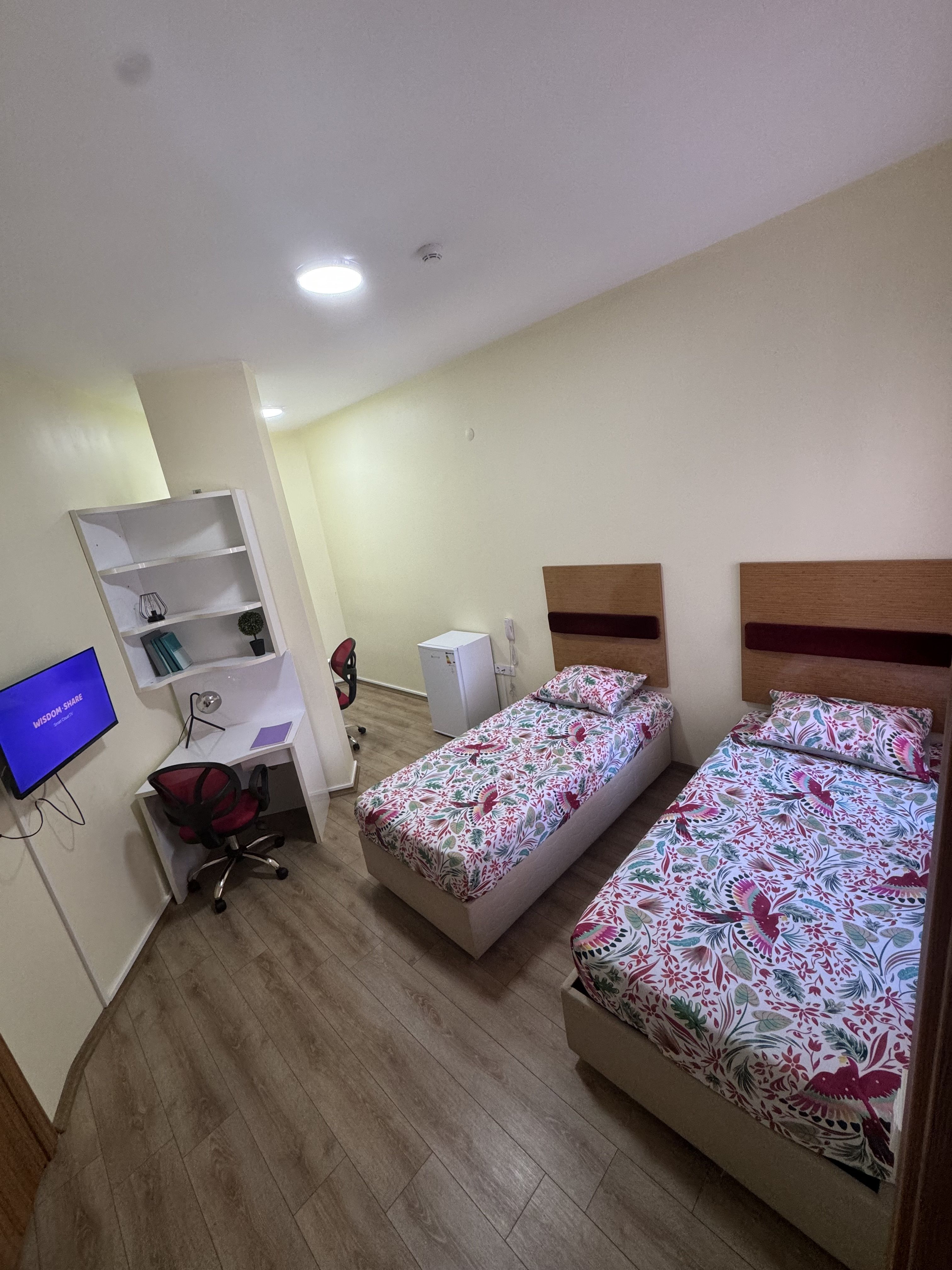 Ayzek Kız Öğrenci Yurdu